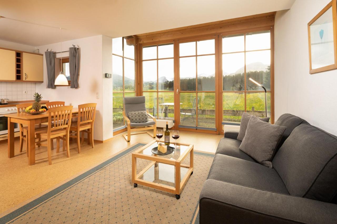 "Haus Bellevue" - Annehmlichkeiten Von 4-Sterne Familien-Und Wellnesshotel Viktoria Nebenan Koennen Mitgenutzt Werden Oberstdorf Exterior photo